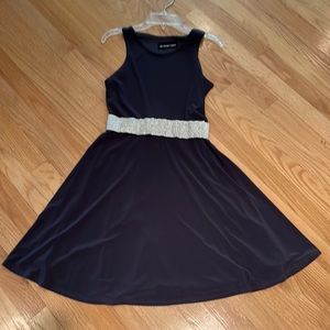 Un Deux Trois Charcoal Gray Dress with stretch rhinestone/sparkle belt, Size 16